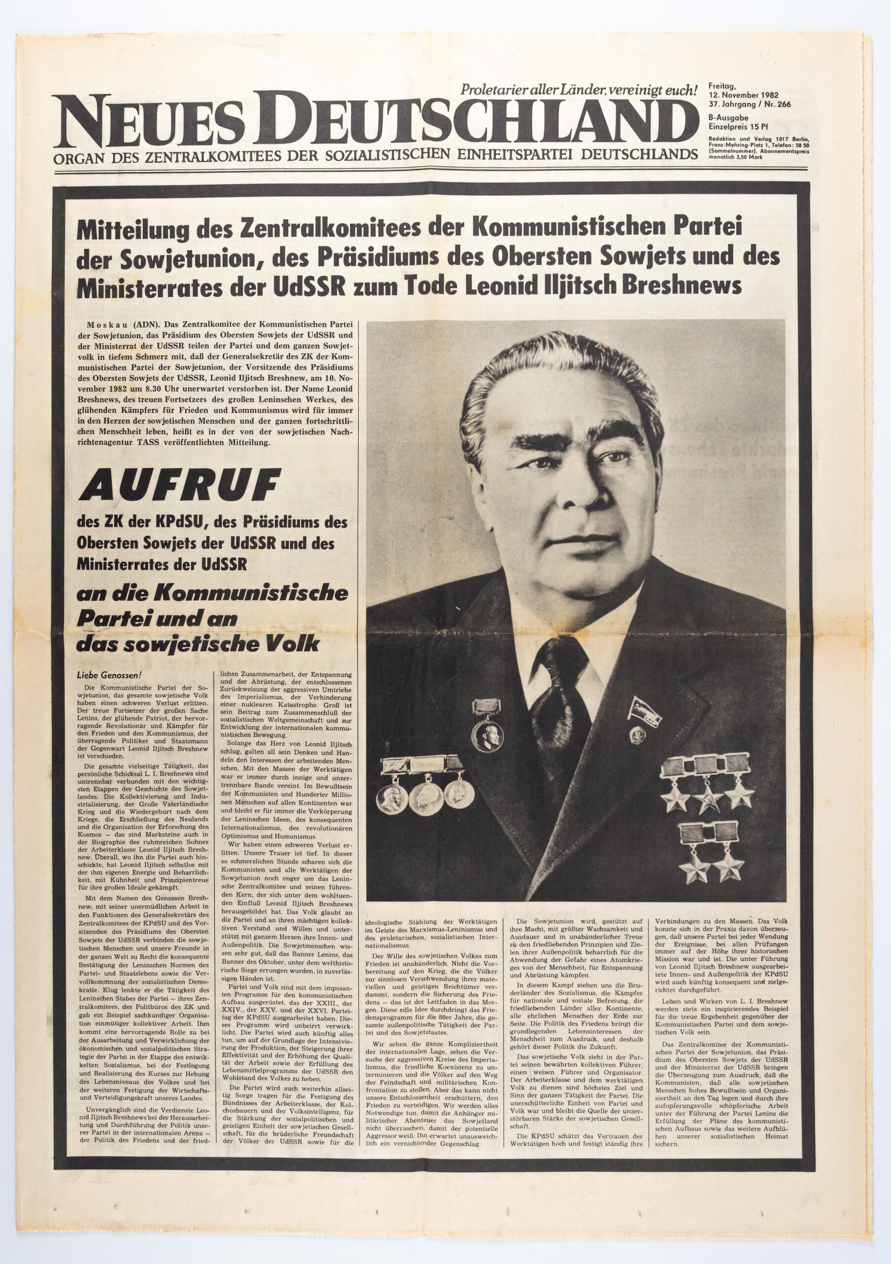 Zeitung Tod L I Breshnew Neues Deutschland Ddr Museum Berlin